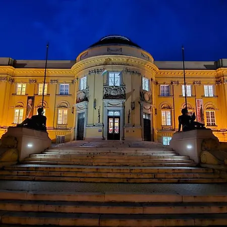 Greatforestsportandspauniversityflat