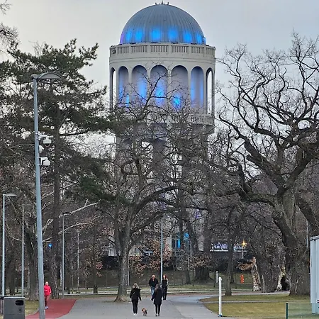 Greatforestsportandspauniversityflat Apartament