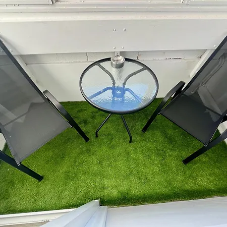 Greatforestsportandspauniversityflat Appartamento *