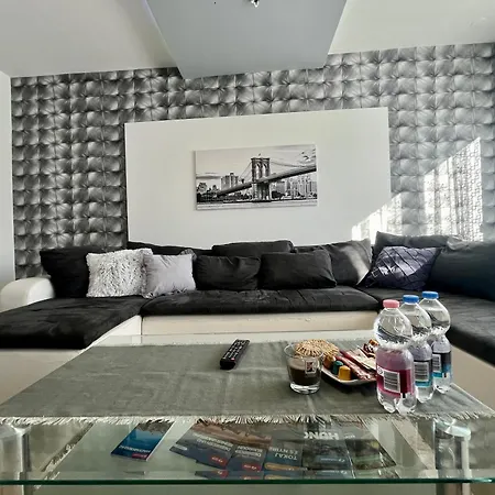 Apartment Greatforestsportandspauniversityflat *