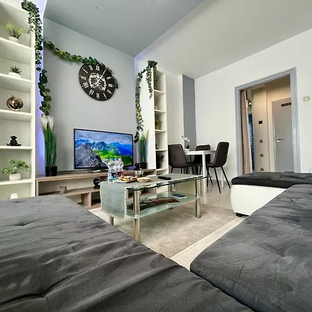 Greatforestsportandspauniversityflat Debrecen